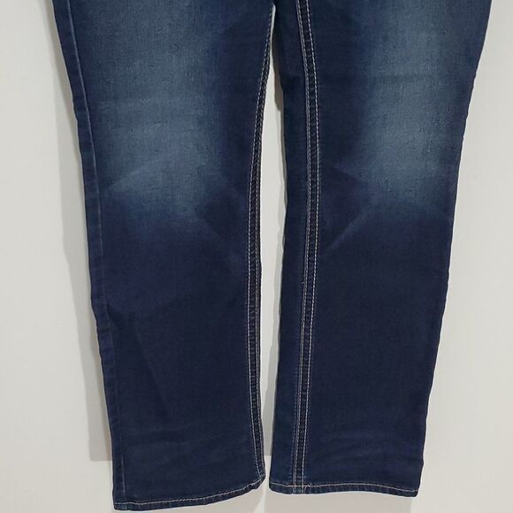 Silver Suki dark wash 28x31 mid rise baby boot cut joga jeans - Picture 3 of 8